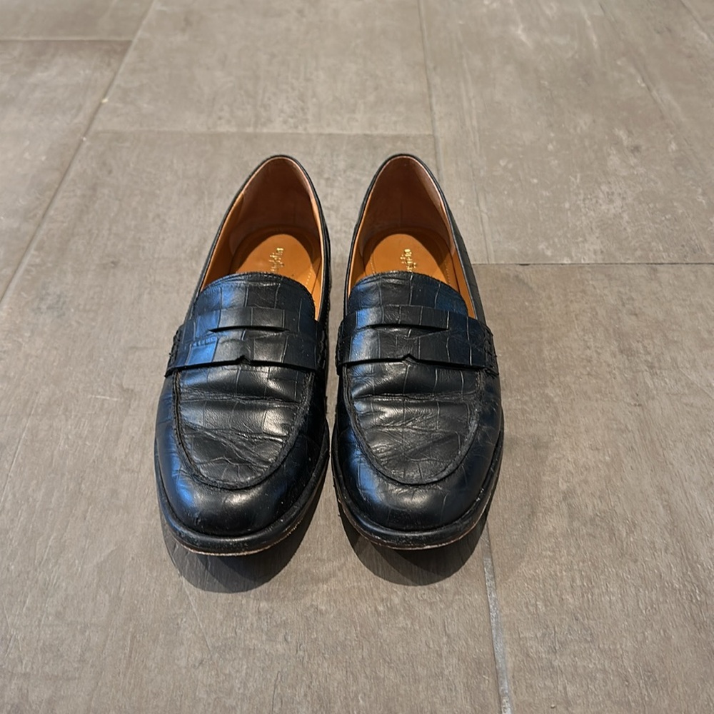 J. McLaughlin Black Leather Loafers - size 9 - Picture 2 of 7